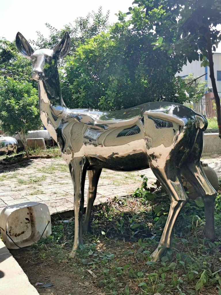 outdoor animal fiberglass sculpture9
