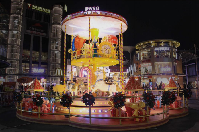 urban spaces fiberglass sculptures