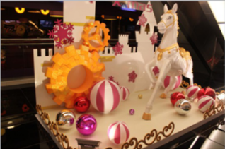 elegant fiberglass statue designed for luxury resorts