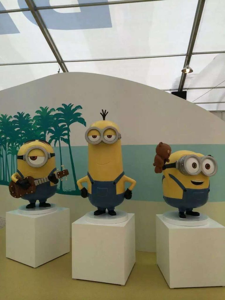 outdoor life size fiberglass statue for resort garden