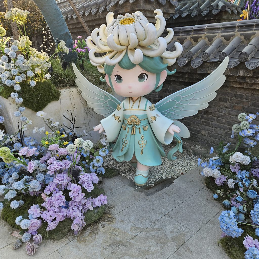 handcrafted fiberglass outdoor art sculpture