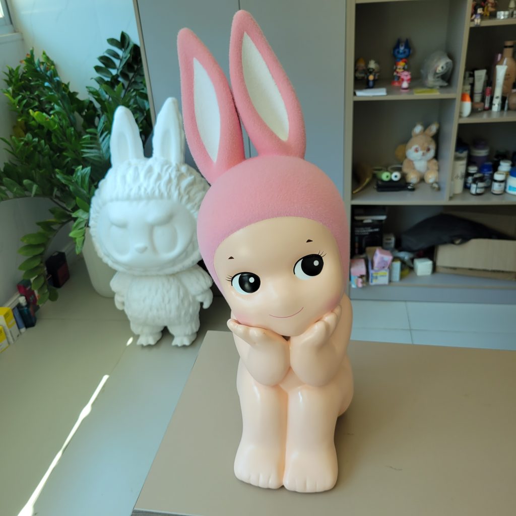 weather resistant life size fiberglass figure