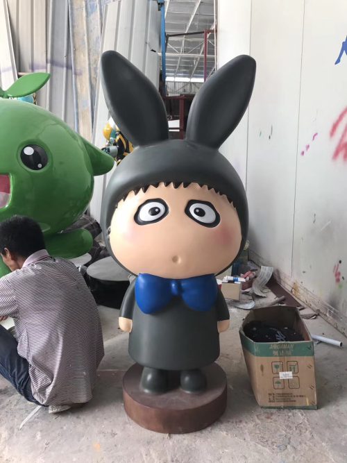 interactive mascot fiberglass sculpture mall display