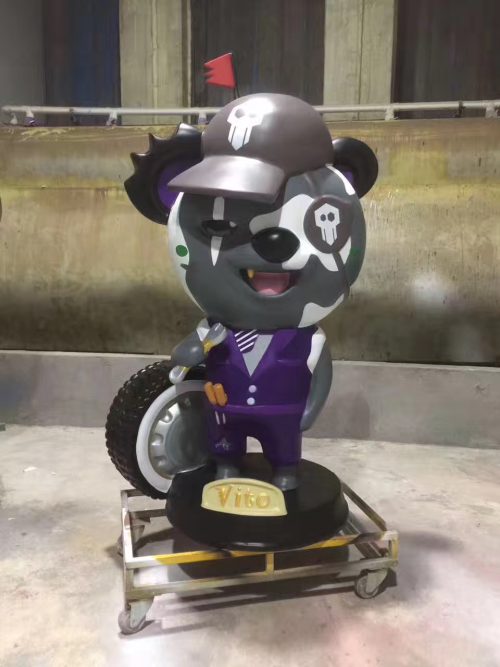 amusement park mascot fiberglass sculpture attraction