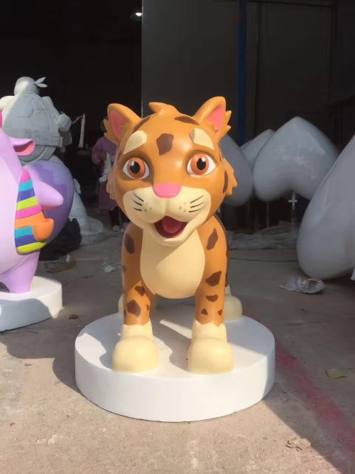 custom character mascot fiberglass sculpture branding