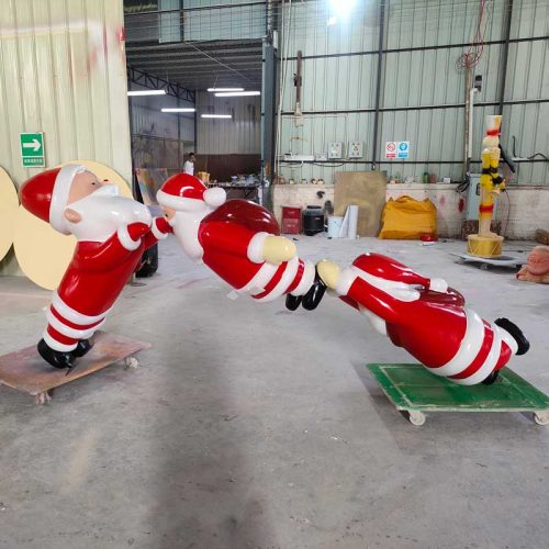 Tolili Custom Fiberglass Santa Claus Statues