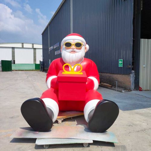 Durable Outdoor Fiberglass Santa Claus Figure