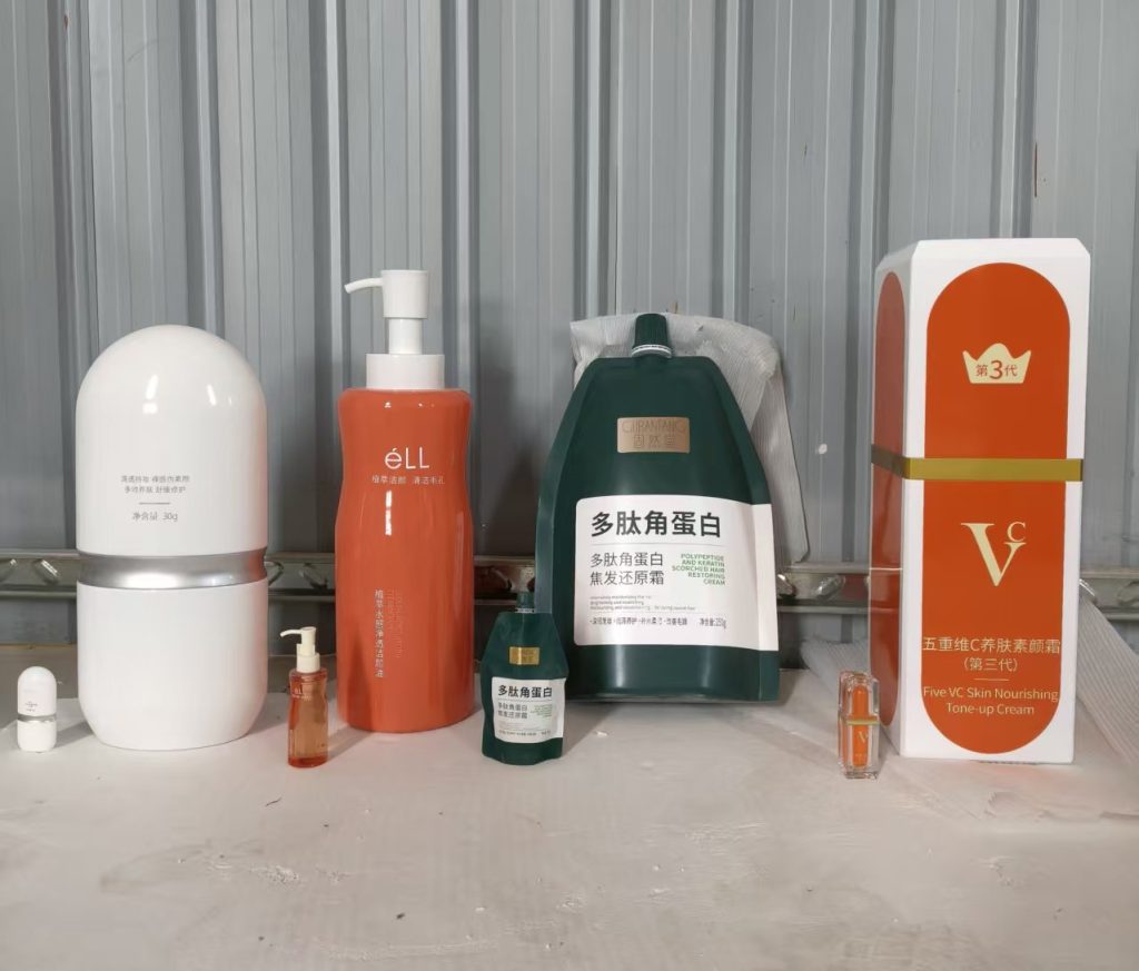 Decorative cosmetics fiberglass statue for shopping mall display