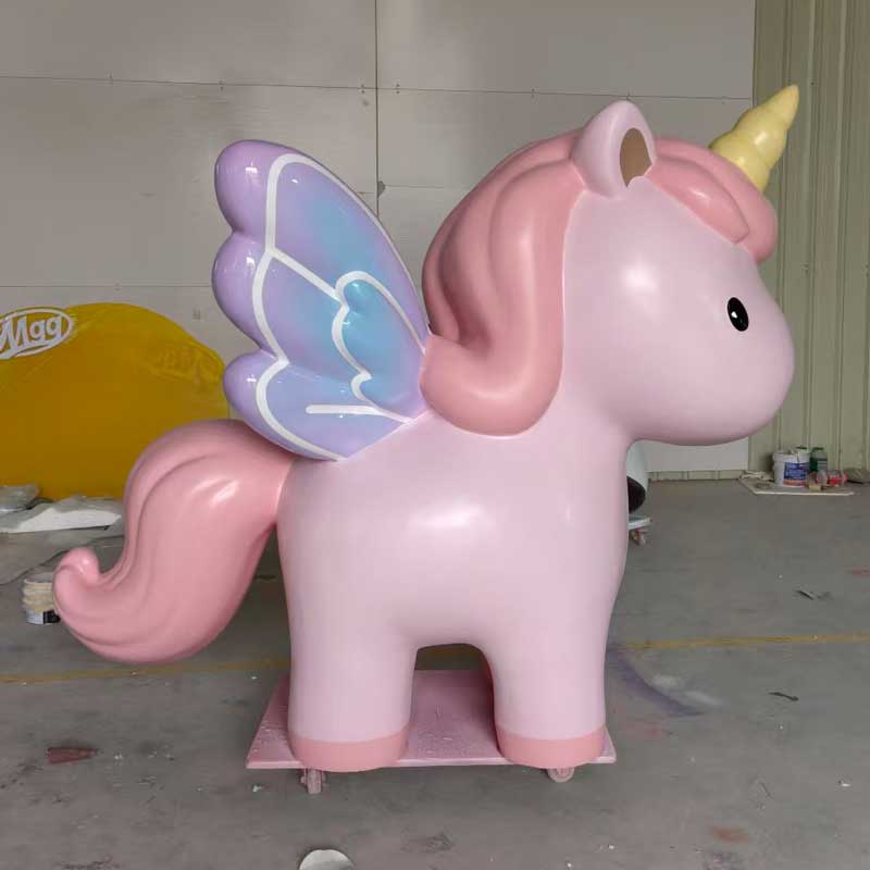 Pink unicorn fiberglass sculpture for theme park decoration