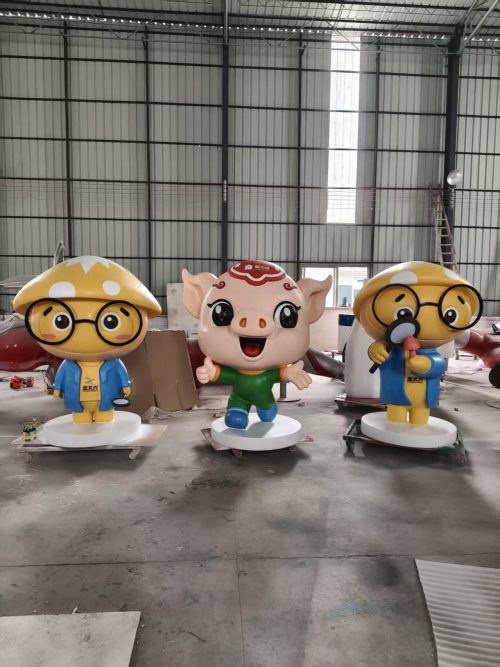 life size mascot fiberglass sculpture display