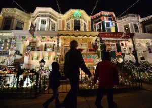 Christmas Decorations in America: A Grand Tradition of Holiday Displays