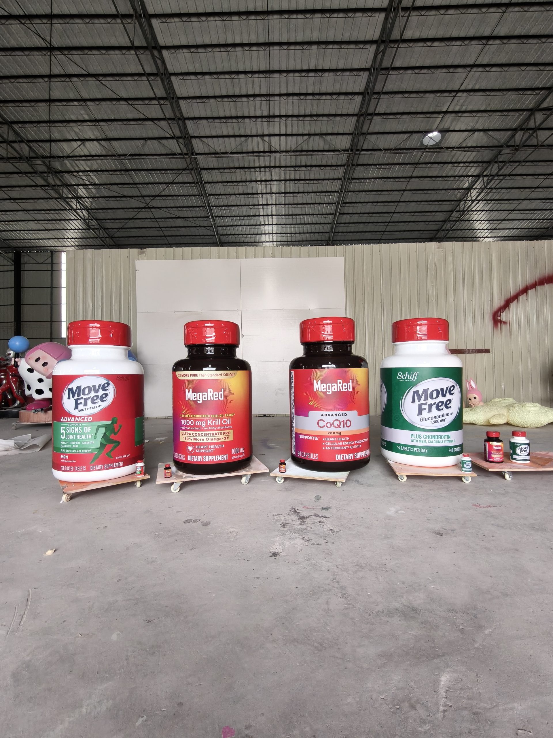 retail promotion custom advertising displays fiberglass sculpture