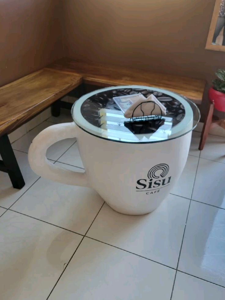 coffee cup table sculpture